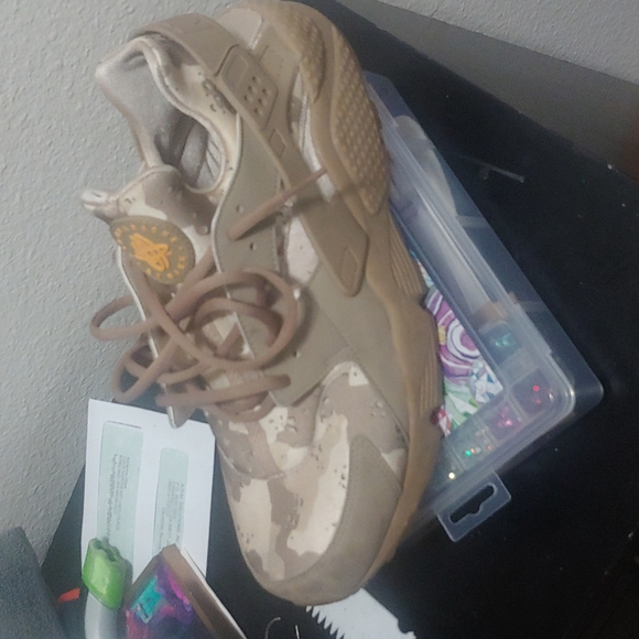 sold - Picture 2 of 8